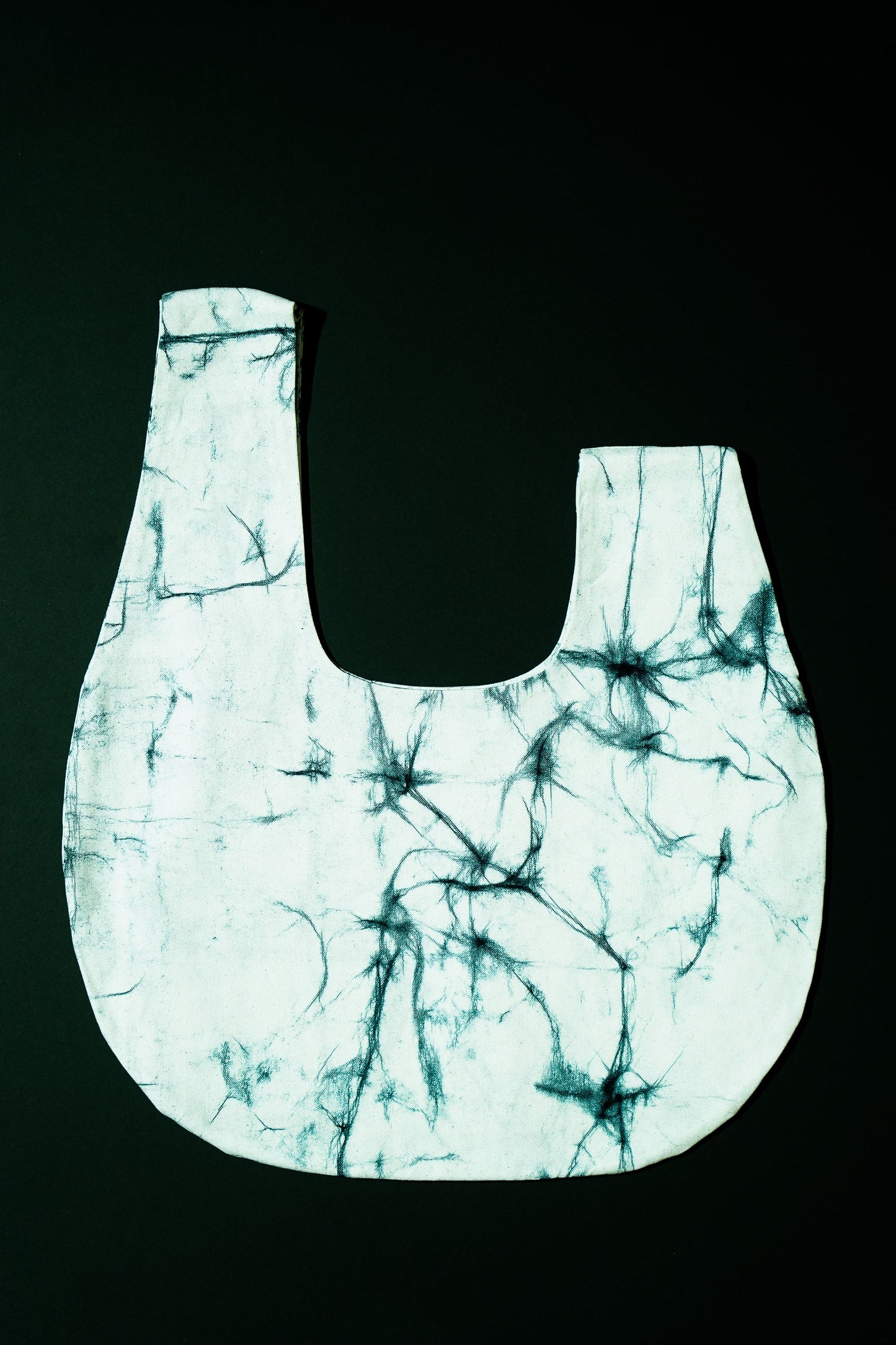 TOZAI Knot bag | Roketsu dyeing white